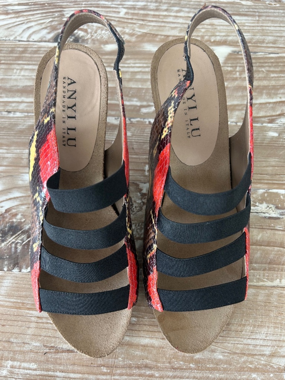 NWOB ANYI LU Bridget Sandal Multi Strap Snake Skin Leather Heel Sz 39/8.5